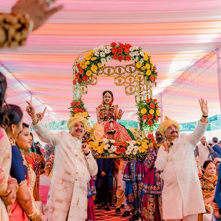bride doli on rent ahmedabad