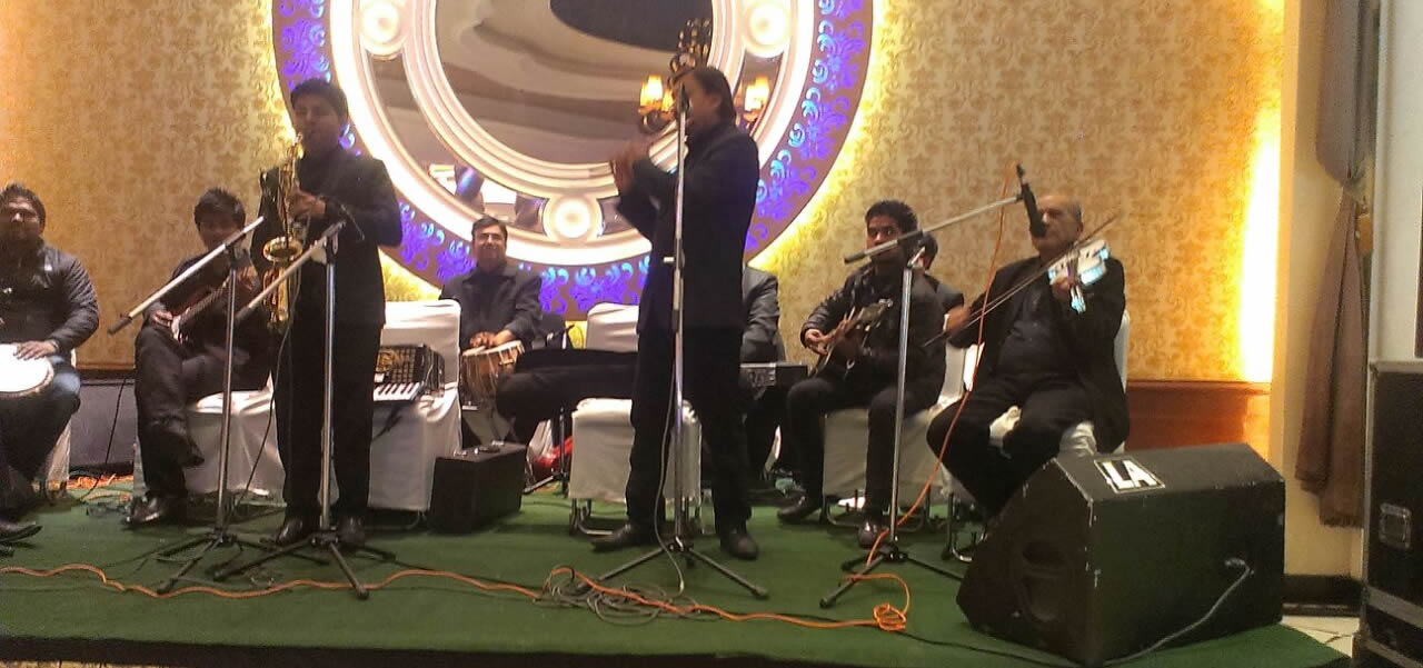 famous instrumental band ahmedabad