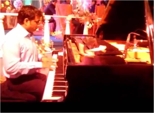 male piano player ahmedabad
